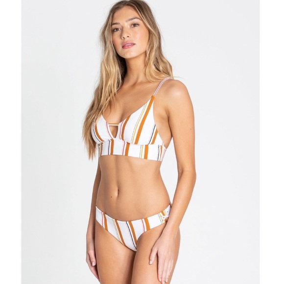 🔥🔥BILLABONG - SUN V CAMI BIKINI SET🔥🔥 - Picture 3 of 6